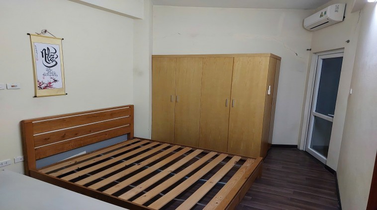 Cho thuê căn hộ 64m2, 2PN, 2VS chung cư OCT5B Resco Cổ Nhuế, Hà Nội - 9 Triệu